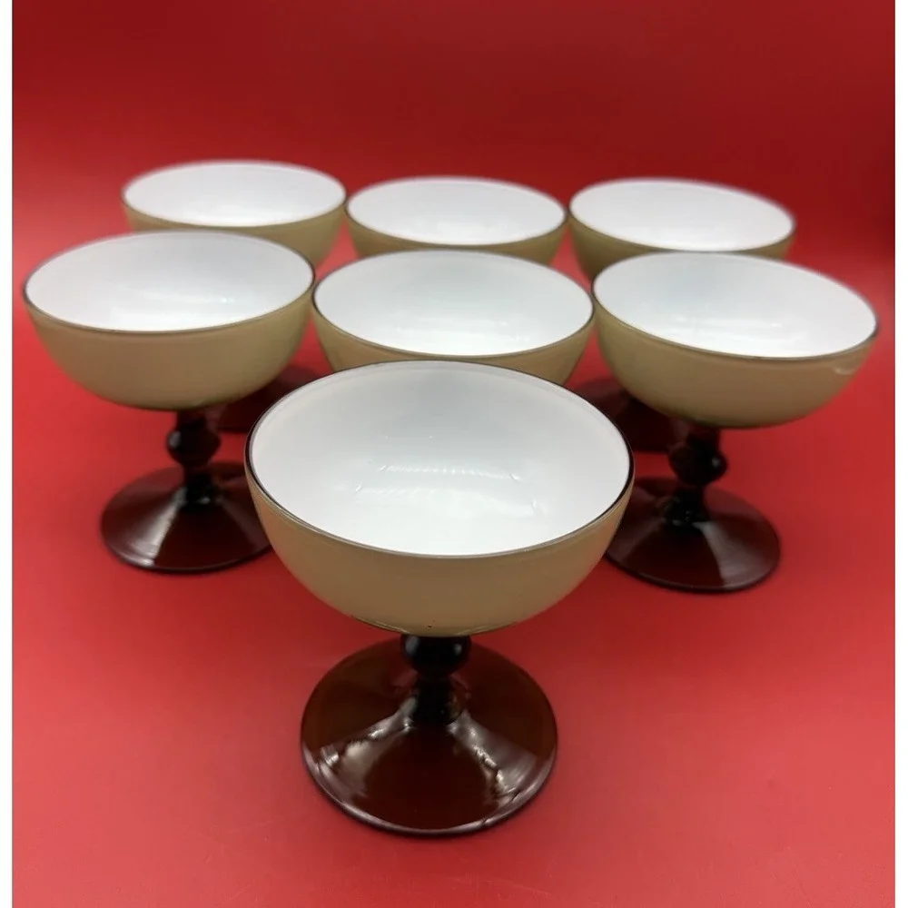 Set of 7 Carlo Moretti Italian Taupe Cased Sherberts Or Champagne Glasses 3.75